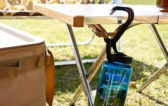 Crops Japan ELK Carabiner Hook With Number Lock & Coil Cable