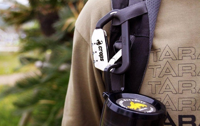 Crops Japan ELK Carabiner Hook With Number Lock & Coil Cable