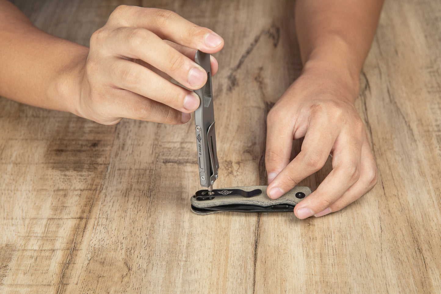 Olight Opry 2 Titanium Multi-Tool Pry Bar