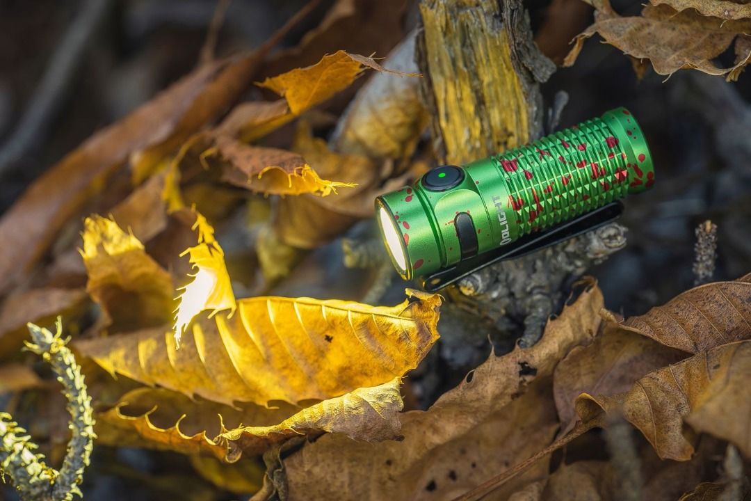 (Limited Edition) Olight Baton 3 Zombie Green Everyday Carry Flashlight