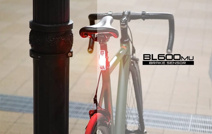 Crops Japan Intelligent Brake Sensor Bicycle Rear Light